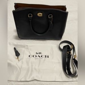 Coach Brooke Carryall
